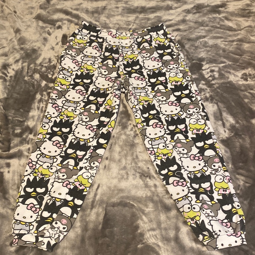 forever21 x hello kitty pants